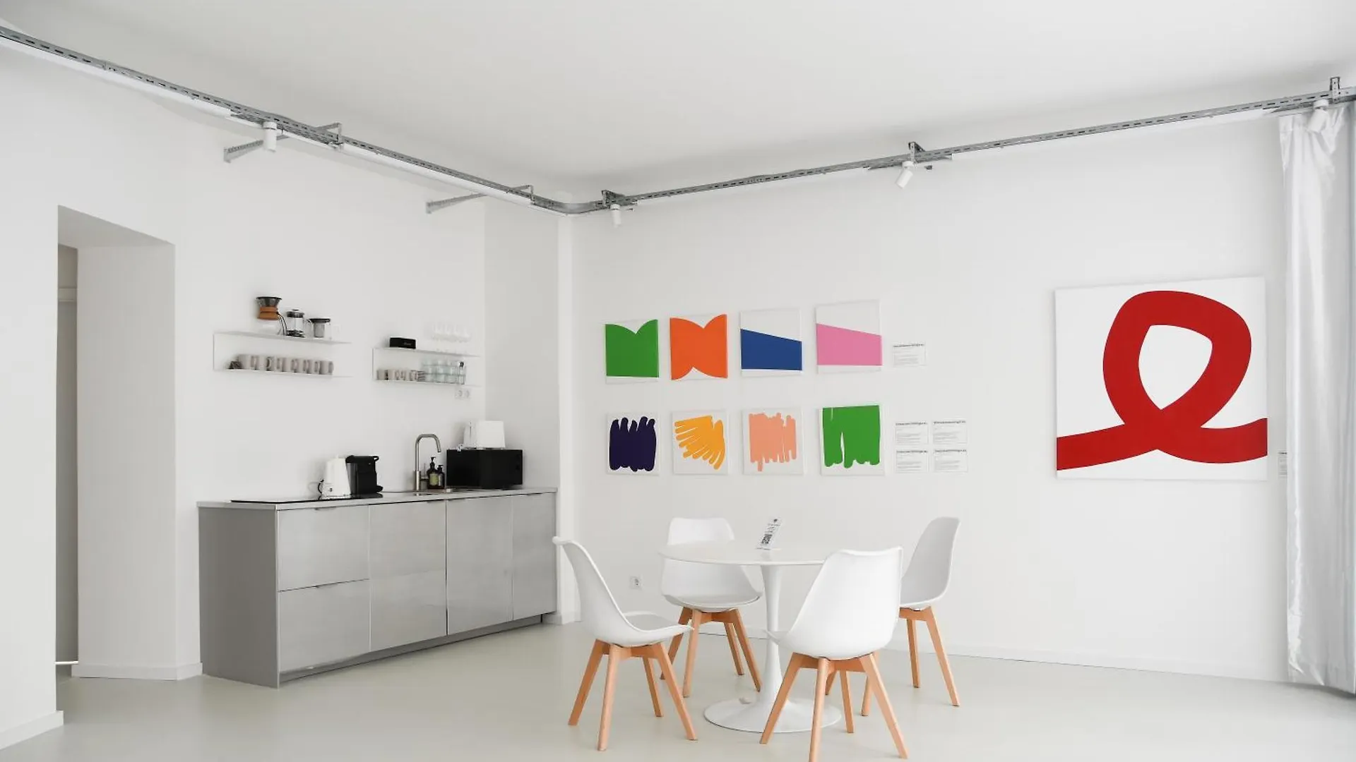 Apartman Nook X Salon - Gallery-Apartment In Friedrichshain Berlin